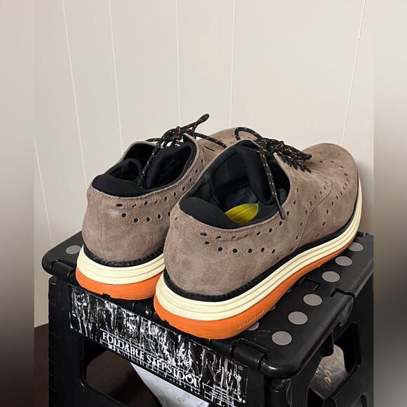 Cole Haan Men’s Beige Suede Oxford Sneakers Sz 8.5 main image 4